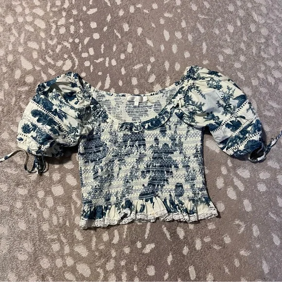 LoveShackFancy Molly top in blue china XS EUC - Picture 3 of 8